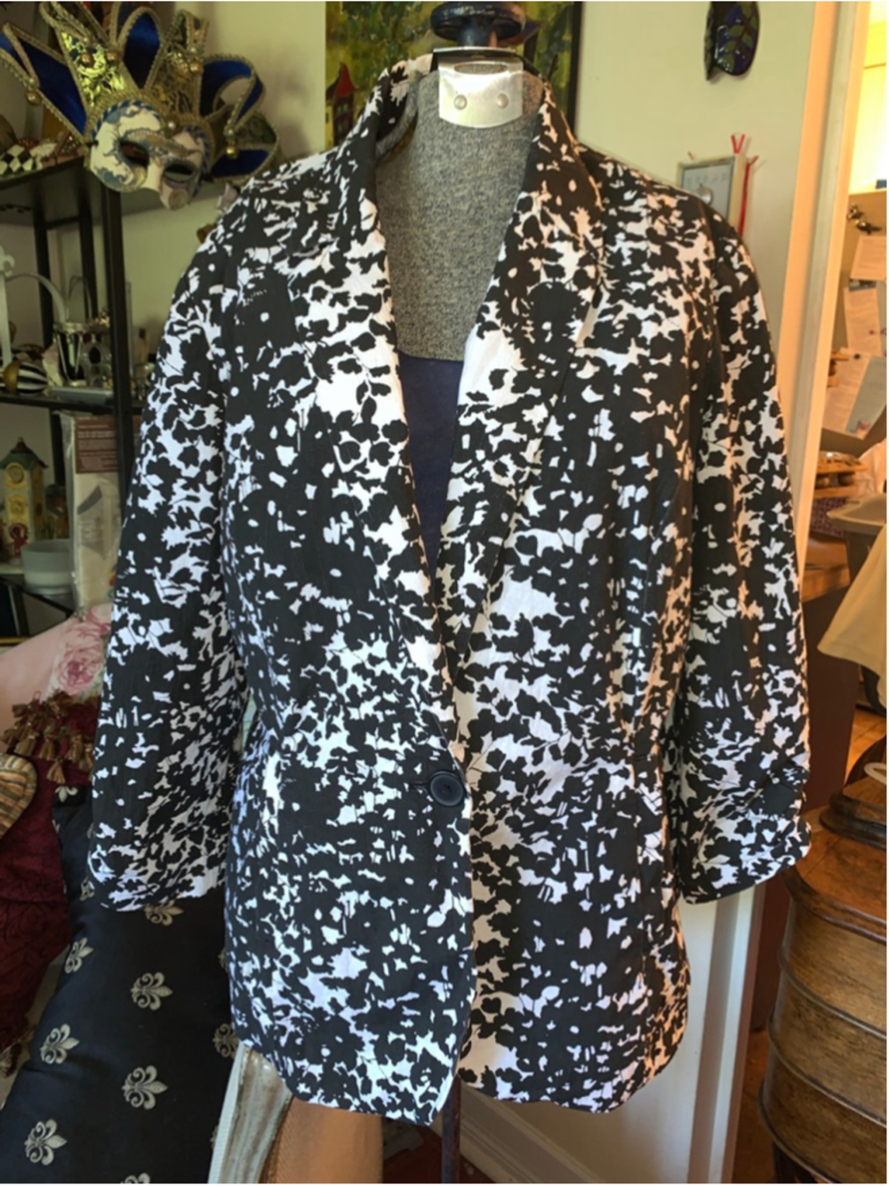 Women's Coldwater Creek Black White Floral Blazer Size large/14
